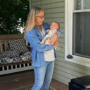 Meet your Posher, Shari